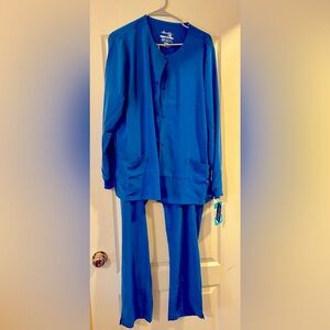 Brand new with tags. Royal Blue Scrub Set.